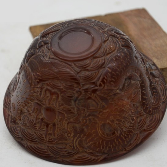 天然浮雕龍鳳 牛角碗