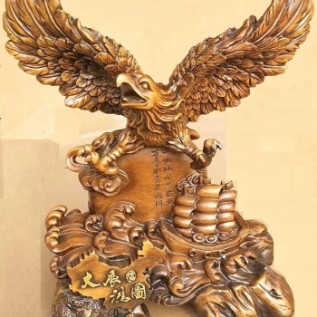 樹脂 鷹擺件