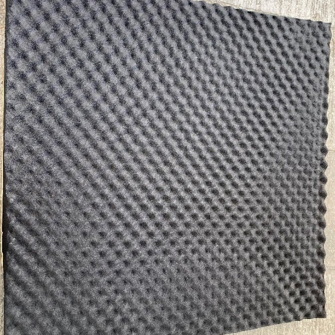 1米X1米 8CM 厚 帶背膠 隔音 波浪棉 