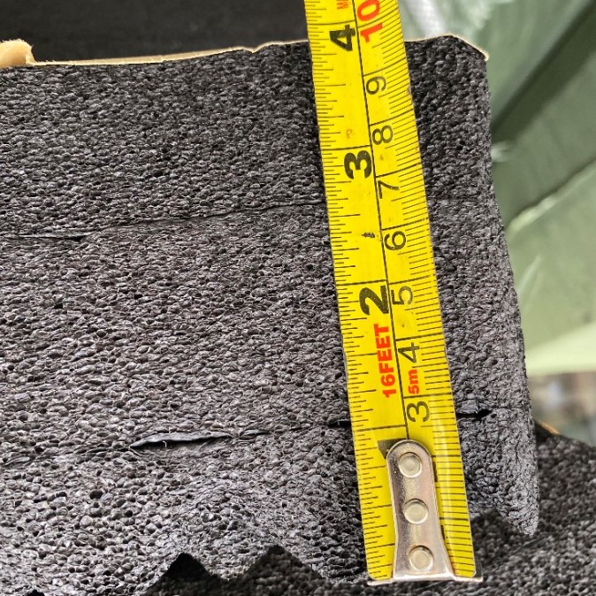 1米X1米 10CM 厚 帶背膠 隔音 波浪棉 