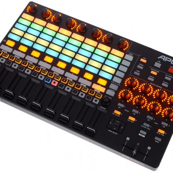 AKAI Professional APC 40 MKII MIDI 控制器