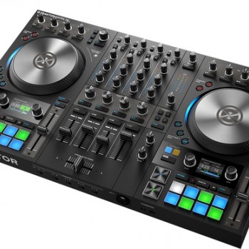 Native Instruments Traktor Kontrol S4 MkIII DJ Controller