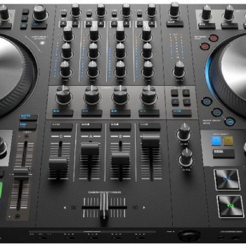 Native Instruments Traktor Kontrol S4 MkIII DJ Controller
