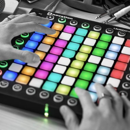 Novation Launchpad PRO MIDI控制器