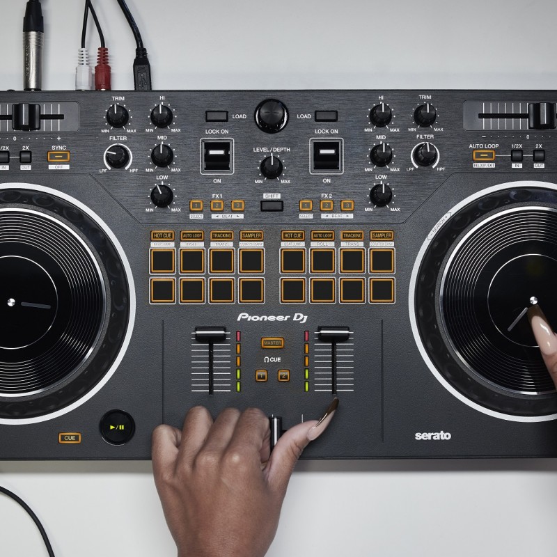 Pioneer DDJ-REV1 DJ Controller DDJREV1