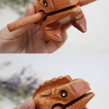 青蛙 手工木雕木魚 (中)