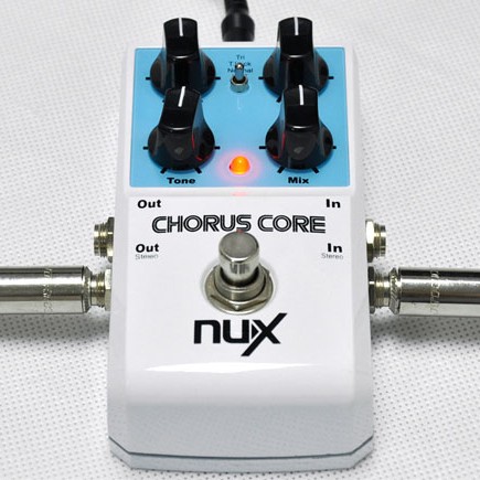 NUX Chorus Core 合唱效果器