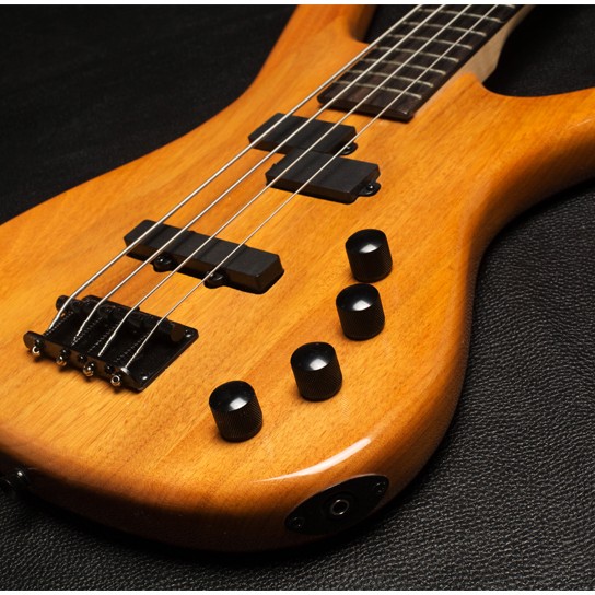 GAINER M7 BASS 低音結他