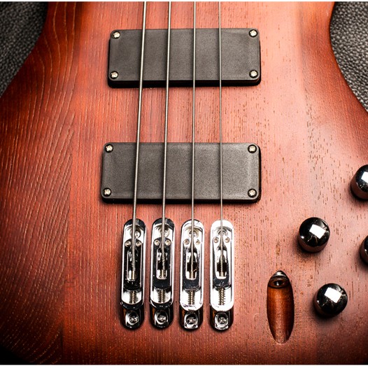 GAINER PW BASS 低音結他