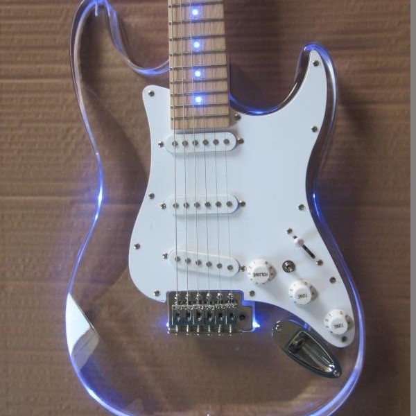 CS-FE 水晶電結他 