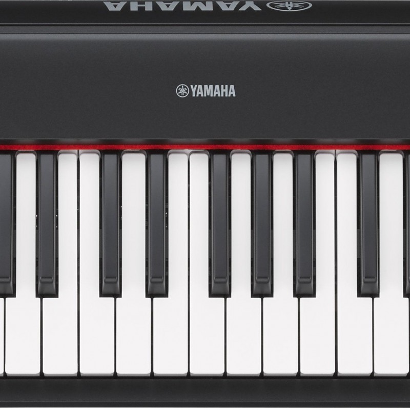 門市陳列 電子琴 YAMAHA Piaggero NP-32