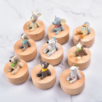 仰望星空 動物 旋轉圓形 音樂盒 MUSIC BOX (一套9個)